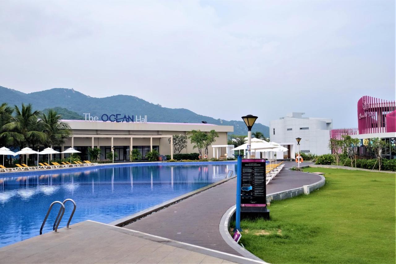 Private Villa At Oceanami Resort Phuochai 外观 照片