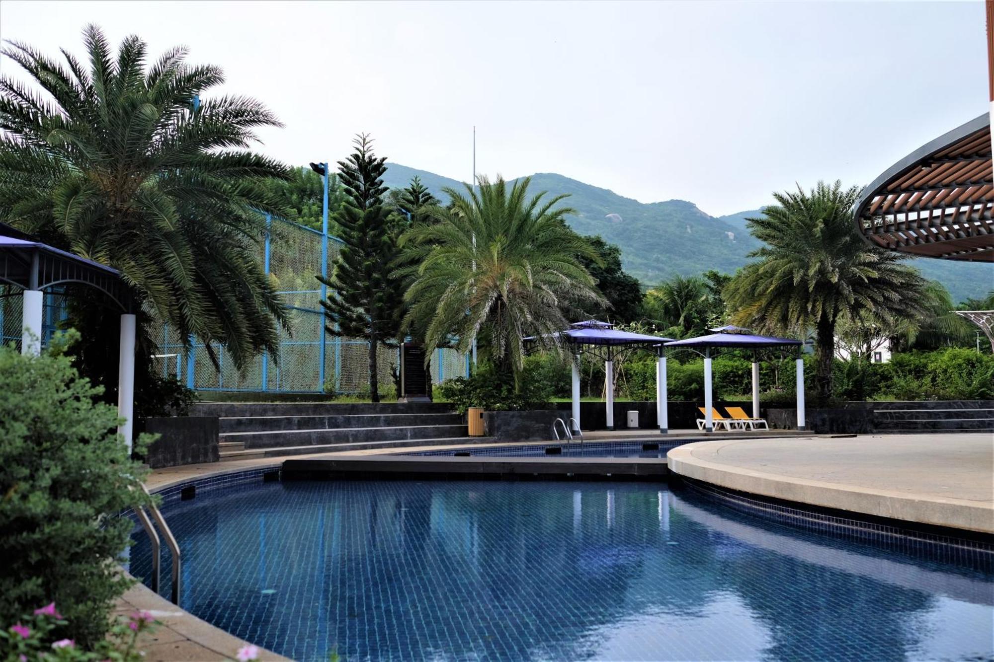 Private Villa At Oceanami Resort Phuochai 外观 照片