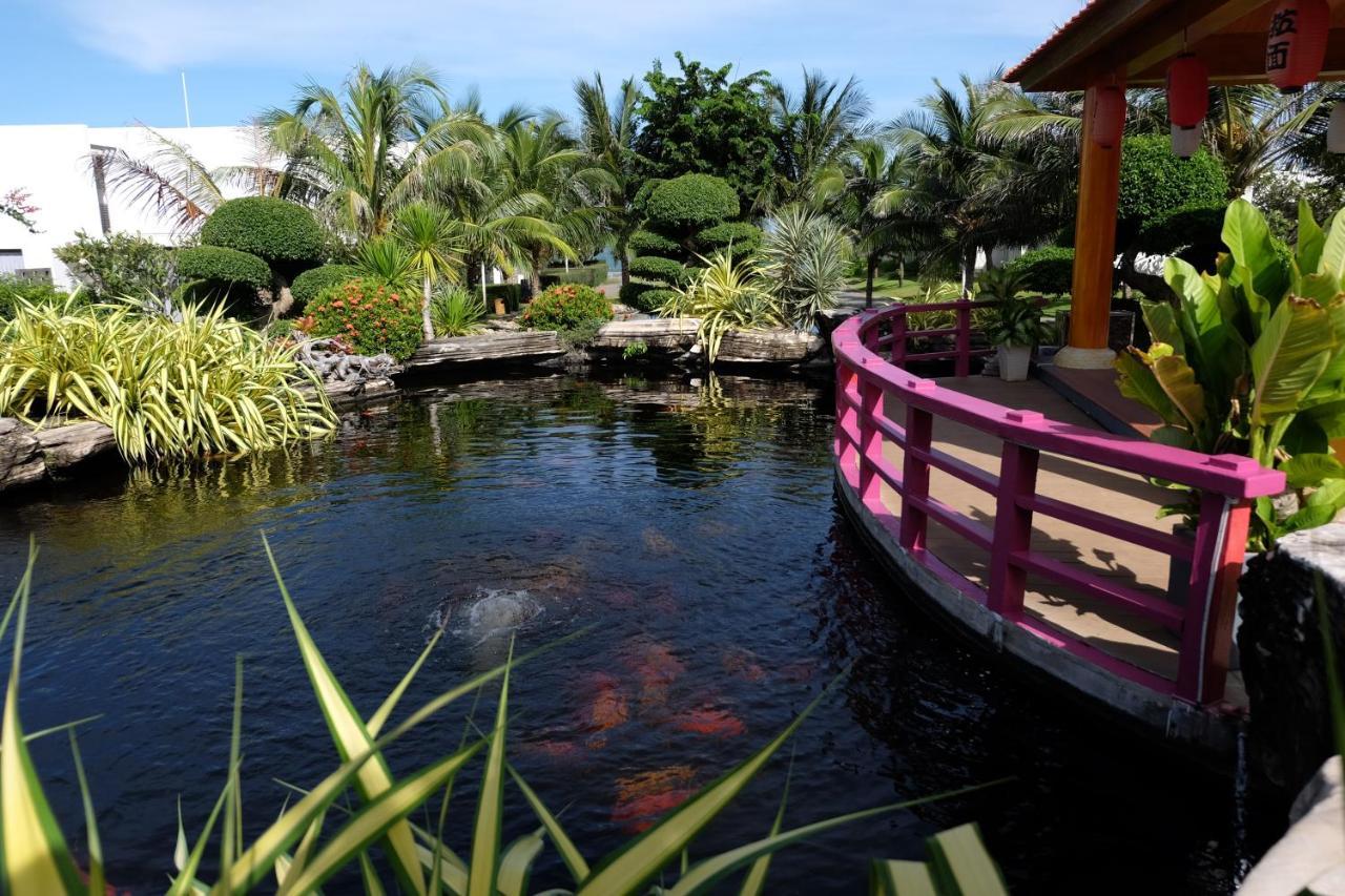 Private Villa At Oceanami Resort Phuochai 外观 照片